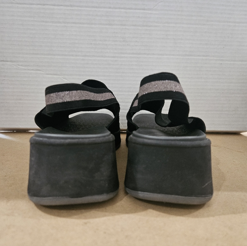 Bzees Sandals Slingback Size 9. (Bin19) - Picture 9 of 10